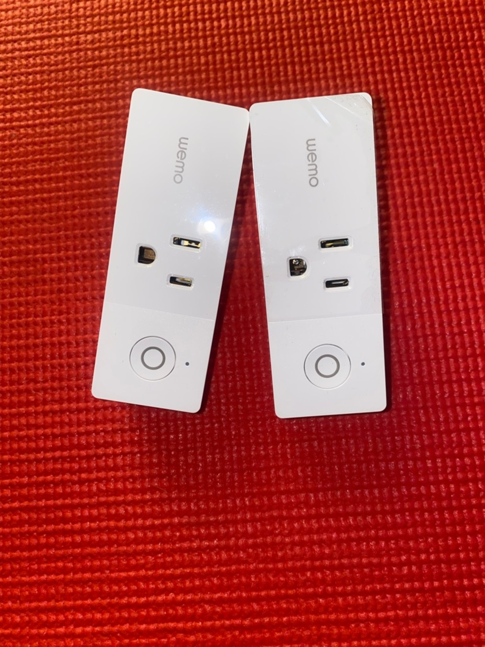 Set of 2 White Smart Plug Mini in White
